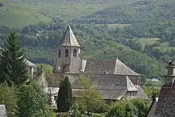 The church of Saint-Martin, in Thiézac