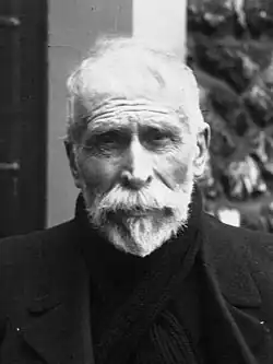 Roux in 1927