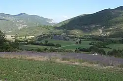 The valley of Étoile-Saint-Cyrice