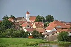 General view with the Church of Saint Leonard