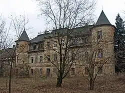 Schloss Lomnitz, owned by Count Georg zur Lippe-Weissenfeld (1894-1897), (Zgorzelec County, Poland)[9]