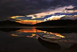 The lake by night