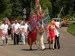 Wedding, center of Denykhivka, June 2013