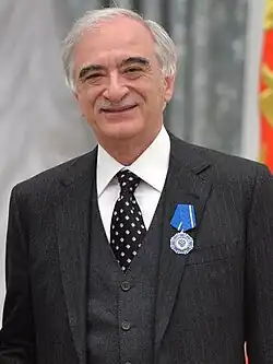 On the ceremony of rewarding the order of Honour. (2015)