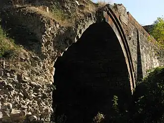 Ruins of the bridge before reconstruction