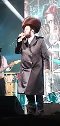 Ungar in a concert in Beit Shemesh in 2024