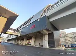 Line 6 station exterior