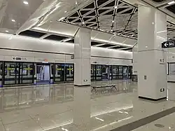 Line 16 platform