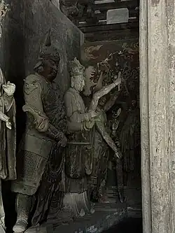 Statues of Luochatian (left) Yuetian (center) and Yishenatian (right)