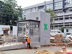 Entrance H (elevator entrance)