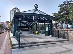 Entrance B