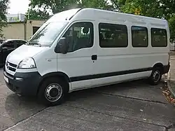 Opel Movano A (2003–2010), medium roof, long wheelbase minibus