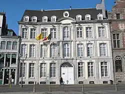 The old hotel in the circle