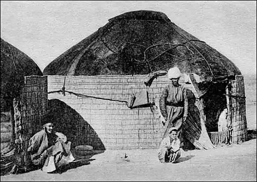 A yurt of Teke people called "kibitka" in the Russian Empire