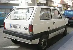Rear view (facelift)