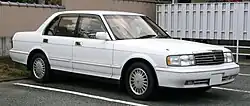 Toyota Crown Royal Saloon (Japan), 4 stripes grille.