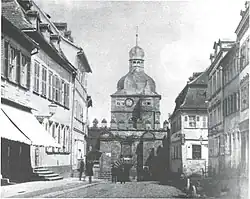 Mühltor (Mill gate) at the end of Mühlgasse (today Rückertstraße) (photo before 1876)