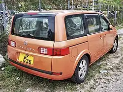 Nissan Lafesta (pre-facelift)