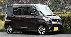 Nissan Dayz Roox Highway Star (pre-facelift)