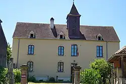 The town hall in Vilory