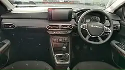 Interior (first facelift)