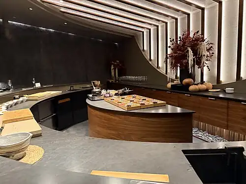 Sushi bar