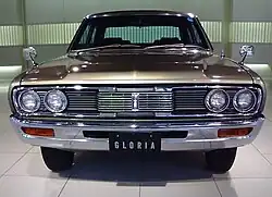 1973 Nissan Gloria Custom Deluxe sedan