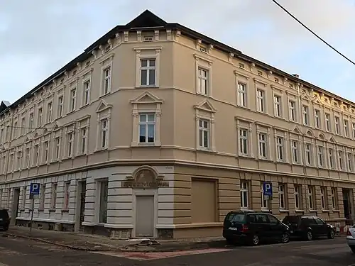 Corner view