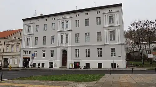 Elevation on the square