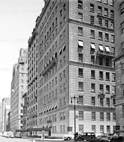 825 Fifth Avenue, c. 1939–1941