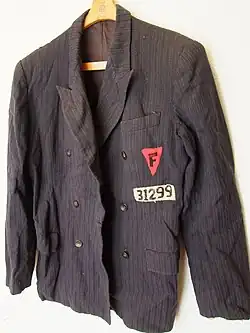 A F-triangle on the Buchenwald clothing of Dr. Joseph Brau^