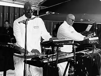 AUX 88Live