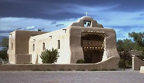 The adobe Santo Tomás Church in Abiquiú