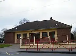 The town hall of Aigneville