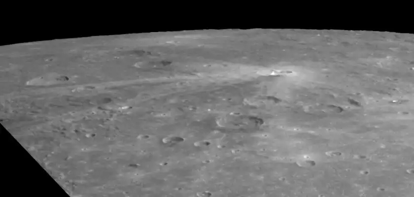 Oblique MESSENGER image showing Ailey's unusual rays that suggest an oblique impact