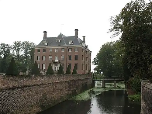 Amerongen Castle: Maurits Post, 1678.