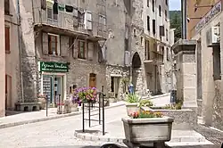 Entrance to the old town of Annot