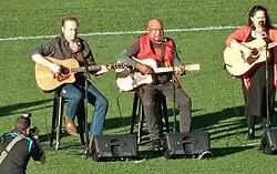 Archie Roach (centre), May 2016
