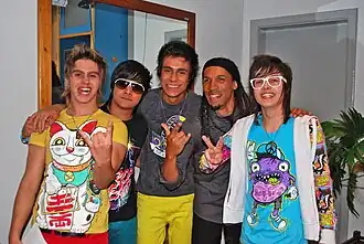 Image 15Brazilian indie pop group Restart wearing "colorido" fashion, popular for most of the early 2010s in Brazil. (from 2010s in fashion)