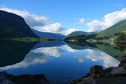 Barsnesfjorden seen from north to south