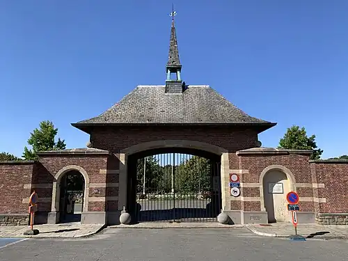 Berchem-Sainte-Agathe Cemetery