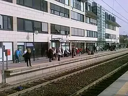 Double-track railway line with side platforms