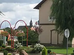 The church and town hall in Biblisheim
