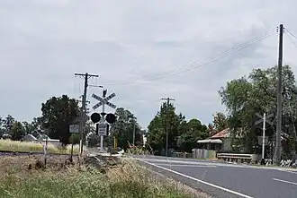 Level crossing at Birriwa