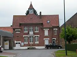 The town hall and school in Bouvincourt-en-Vermandois