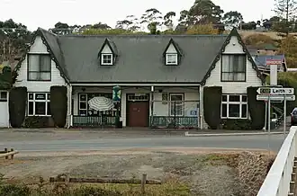 The Bridge Hotel in Forth