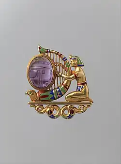 Brooch, c.1900, gold, amethyst, demantoid garnet, and enamel, Metropolitan Museum of Art