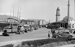 1943