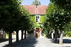 The town hall of Buno-Bonnevaux