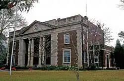 Charlton County Courthouse in Folkston